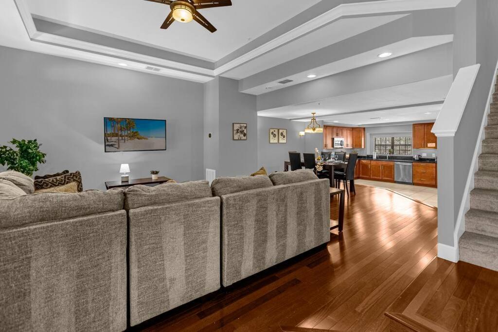 Vibrant 4Br Family Townhome 1 Mile From Disney World And Disney Springs أورلاندو المظهر الخارجي الصورة