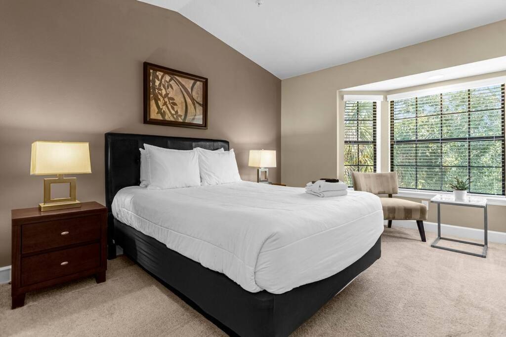 Vibrant 4Br Family Townhome 1 Mile From Disney World And Disney Springs أورلاندو المظهر الخارجي الصورة